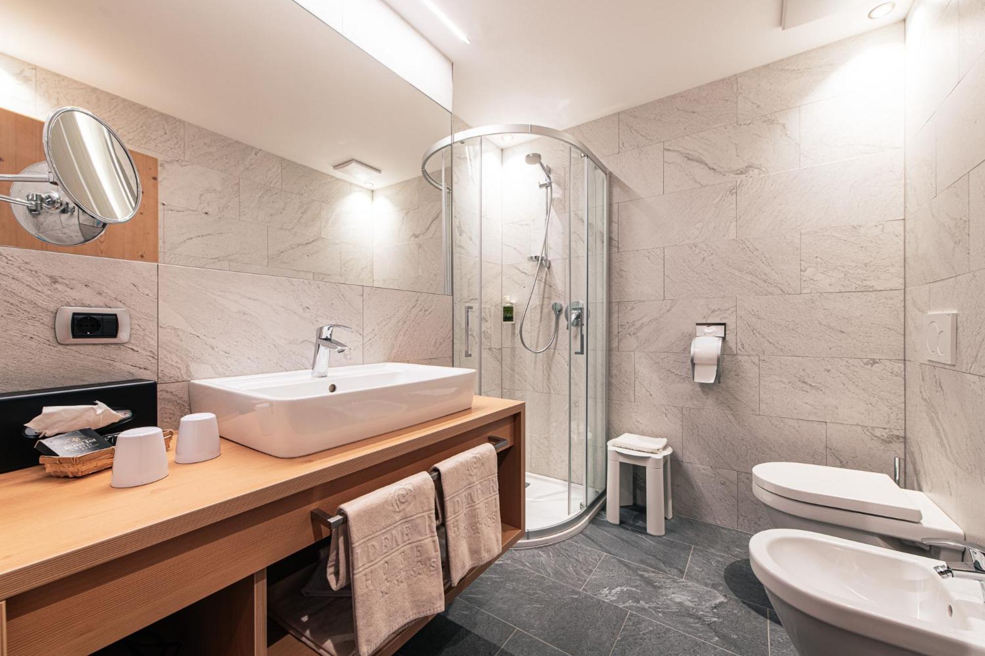 Hotel Goldene Rose Monguelfo-Tesido / Welsberg-Taisten Zewnętrze zdjęcie