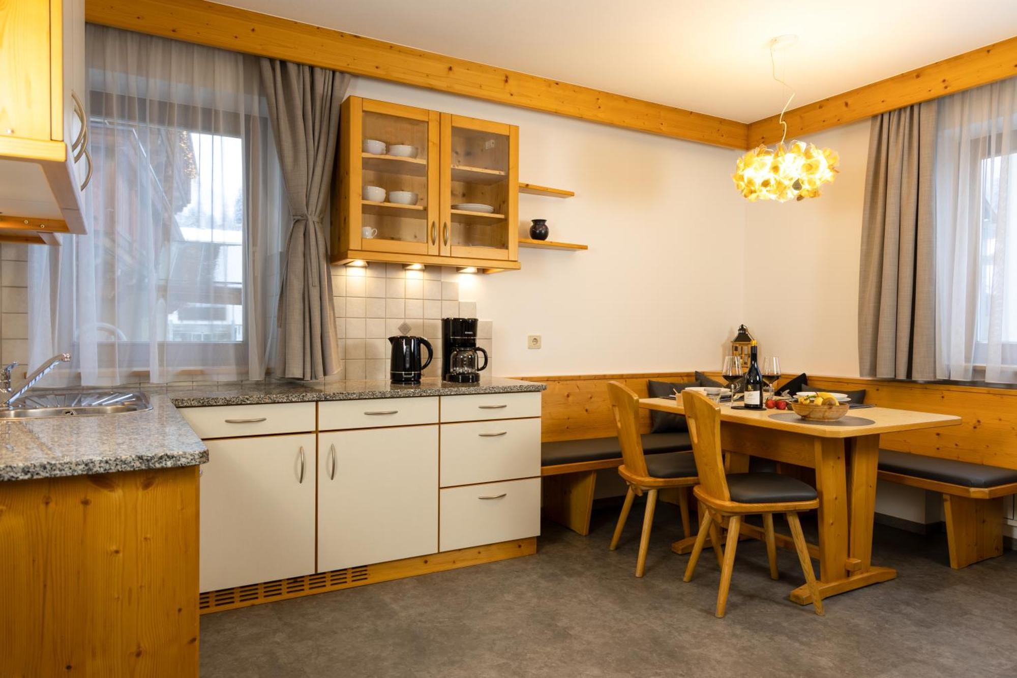Hotel Goldene Rose Monguelfo-Tesido / Welsberg-Taisten Zewnętrze zdjęcie