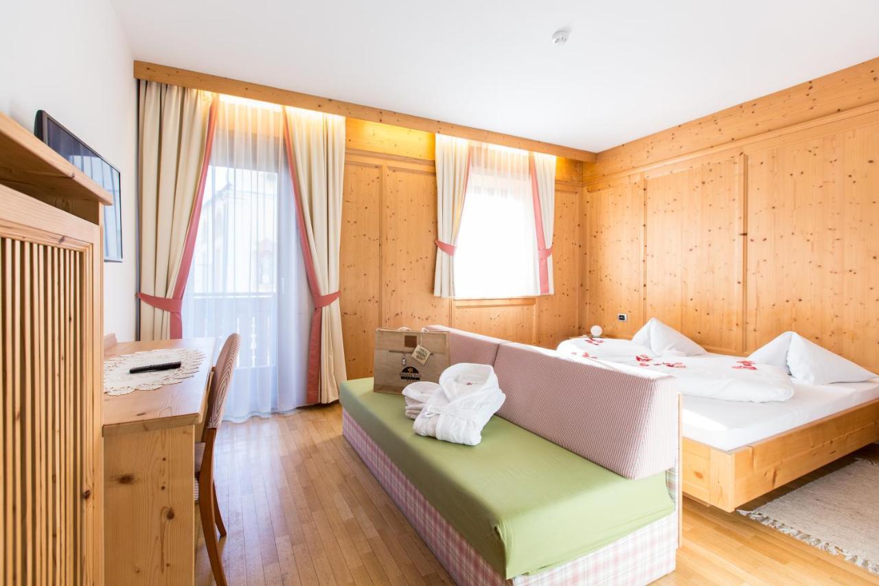 Hotel Goldene Rose Monguelfo-Tesido / Welsberg-Taisten Zewnętrze zdjęcie